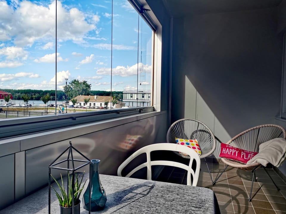 Balcony/Terrace, River view