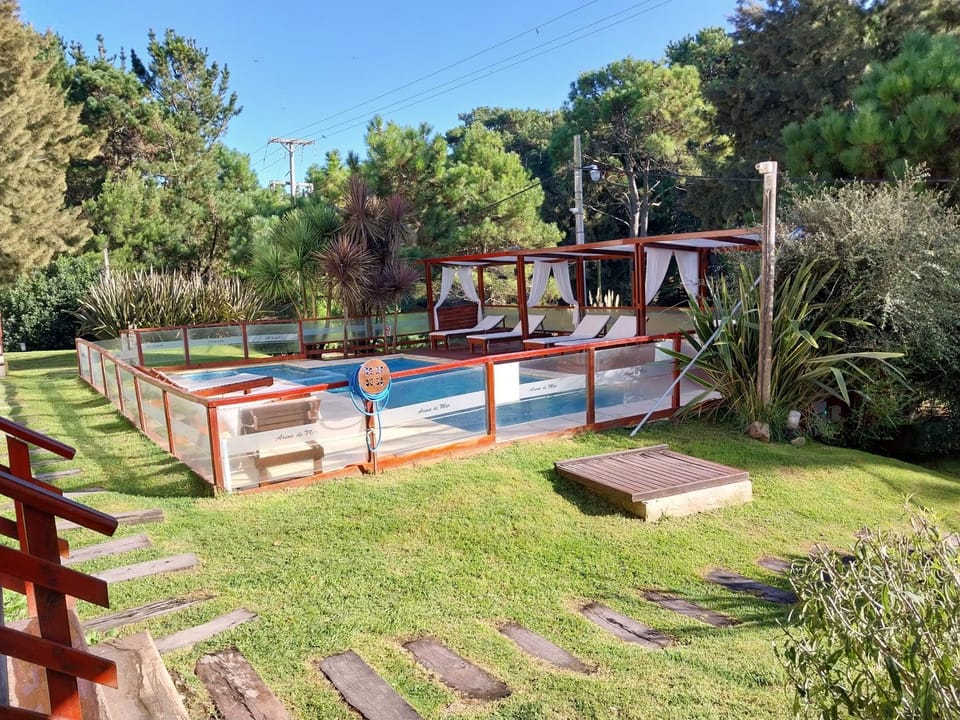 Natural landscape, Garden, Solarium, Garden view, Pool view, Swimming pool, sunbed