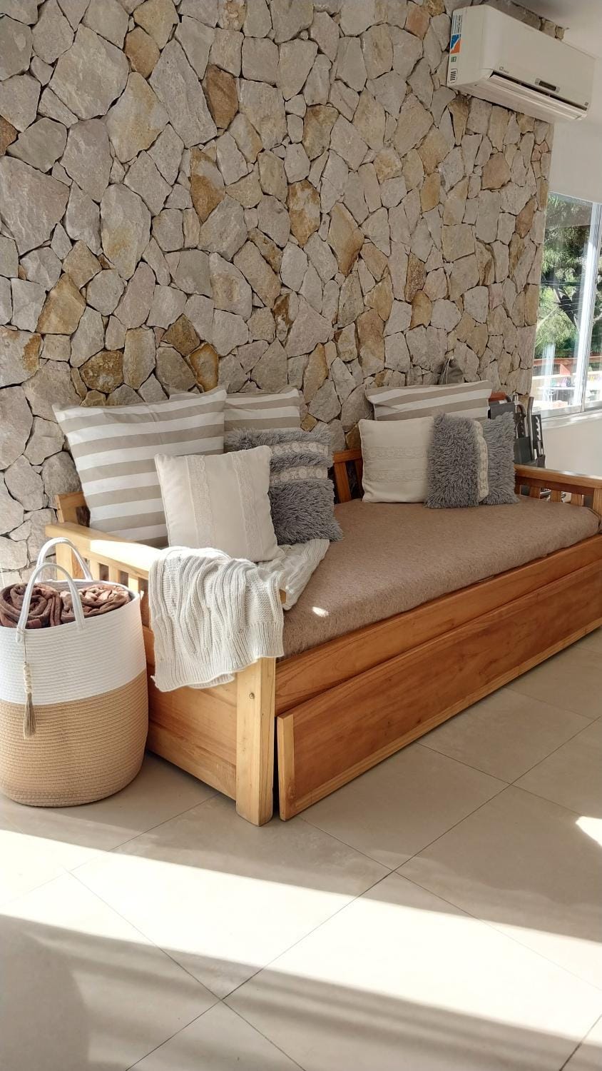 Living room, air conditioner