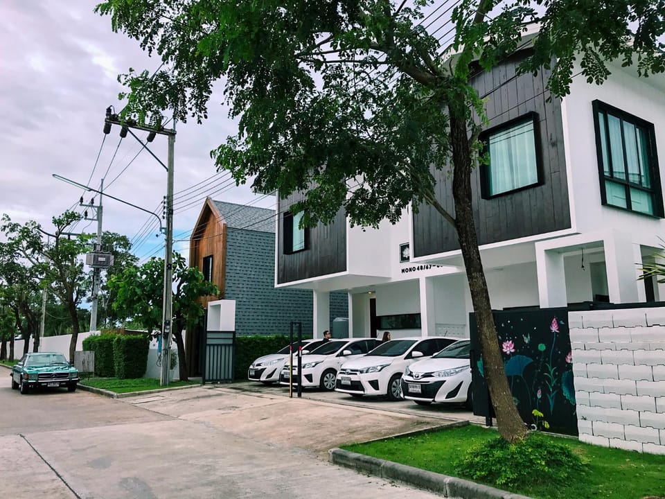Property building, Parking
