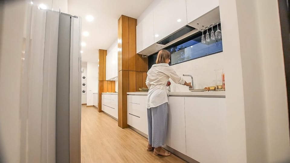 Kitchen or kitchenette, Kitchen or kitchenette
