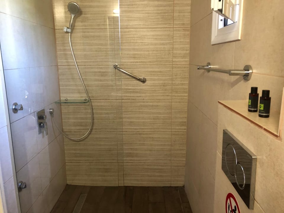 Poseidon Apartments Apartment hotel in Agia Effimia