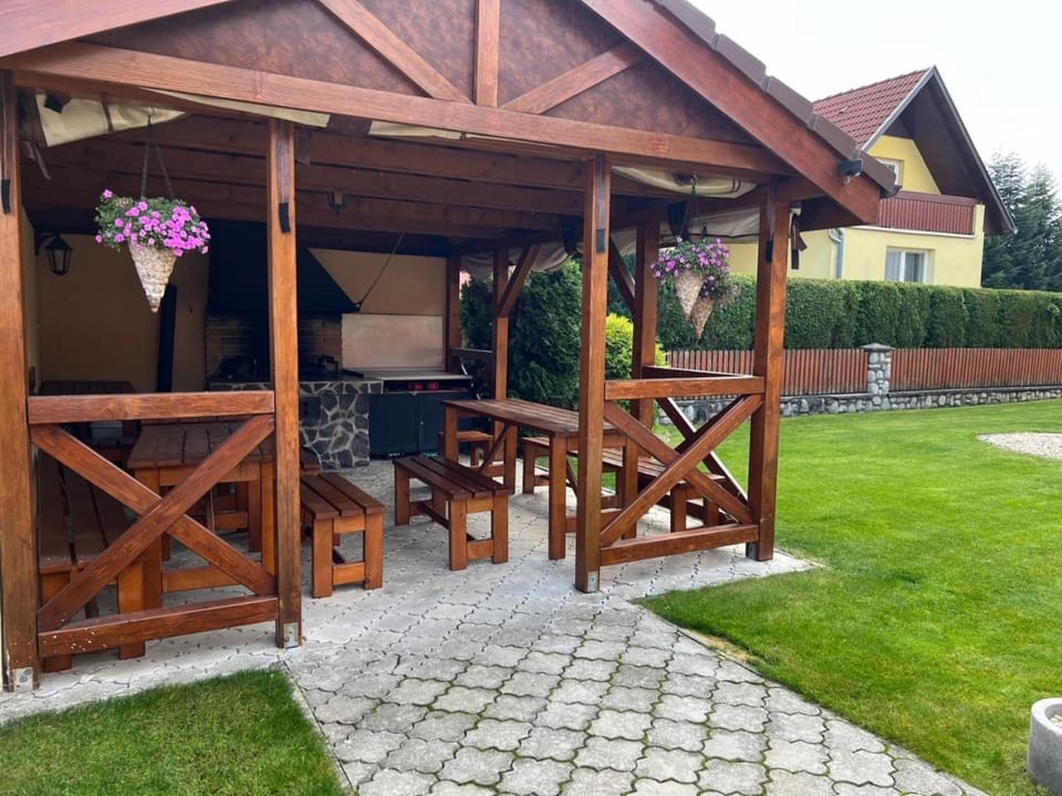 BBQ facilities, Garden