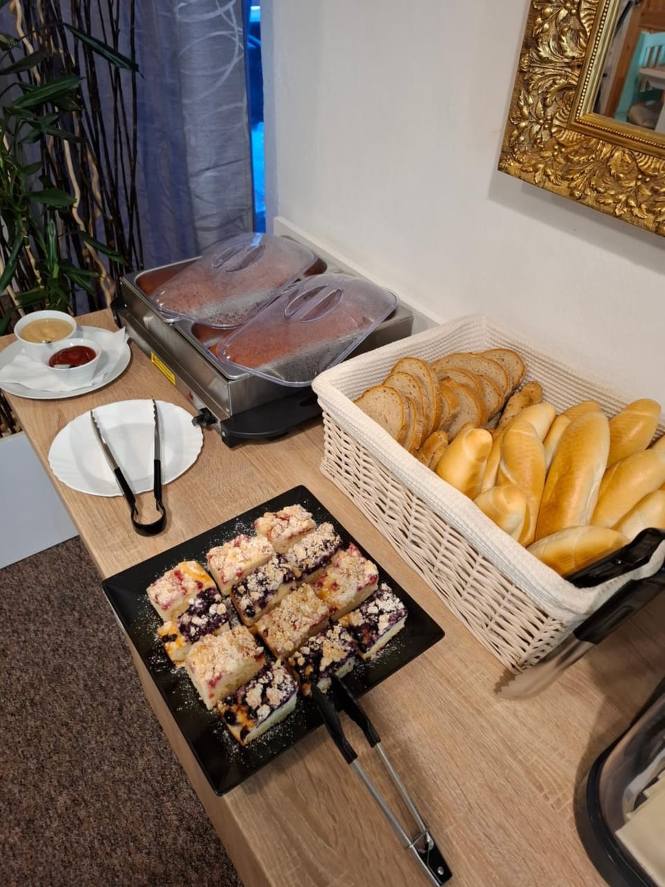 Breakfast, Buffet breakfast