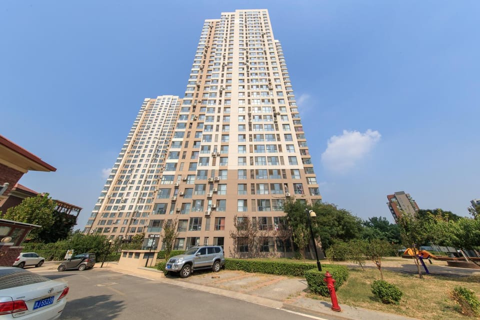 Tianjin Xiqing District Meijing Convention and exhibition center Apartment in Tianjin