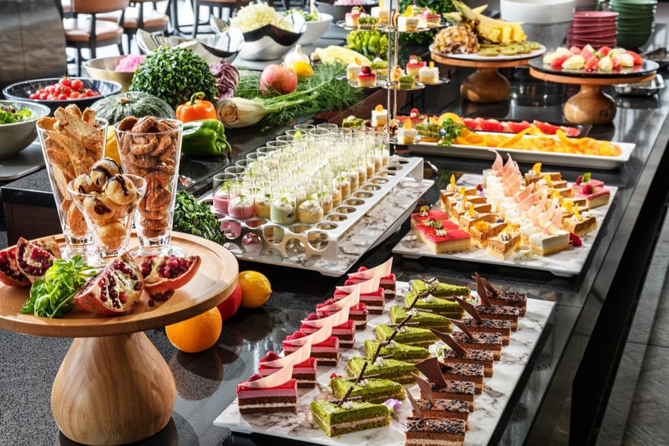 Restaurant/places to eat, Food, Buffet breakfast