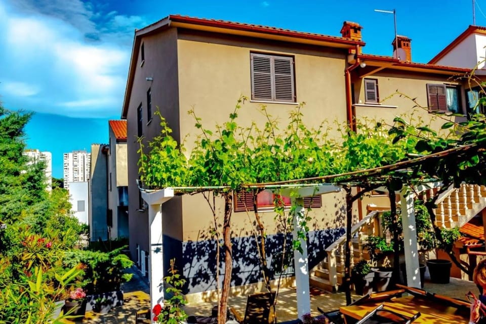 Comfort and affordable apartments Slavica Bed and Breakfast in Pula