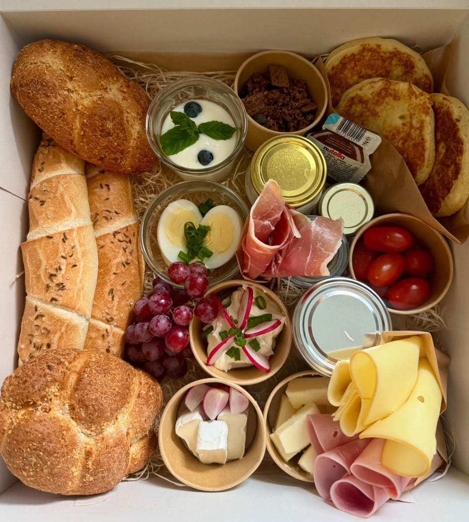 Breakfast, Continental breakfast