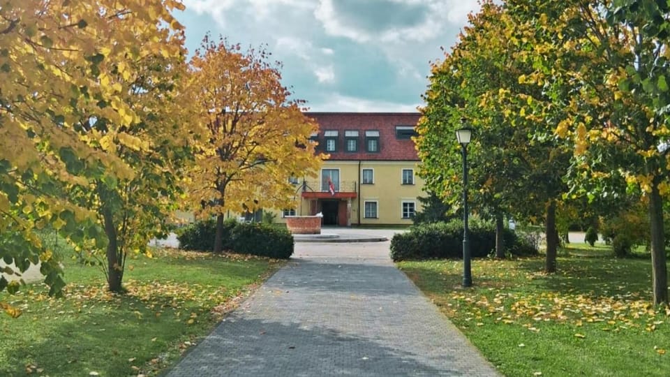 Inner courtyard view