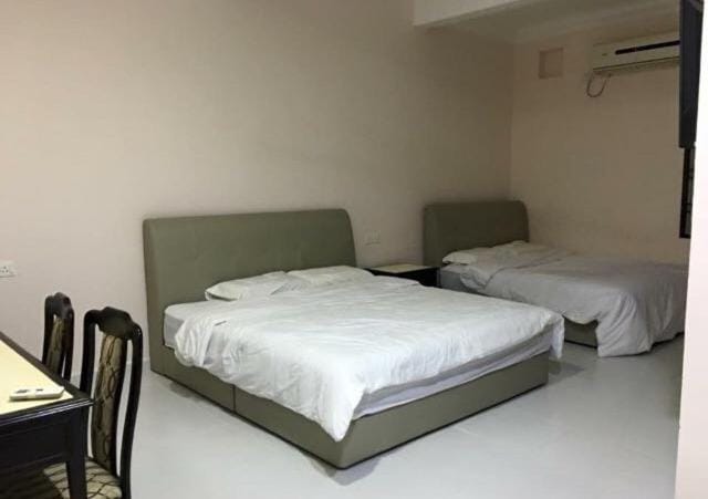 Bonsai Homestay Kluang - Meranti Vacation rental in Johor