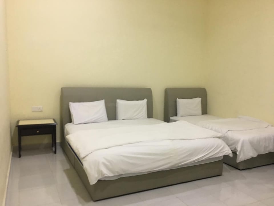 Bonsai Homestay Kluang - Meranti Vacation rental in Johor