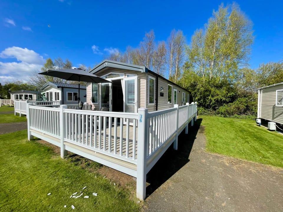 Seton Sands Caravan Near Edinburgh & North Berwick Campground/ 
RV Resort in Scotland