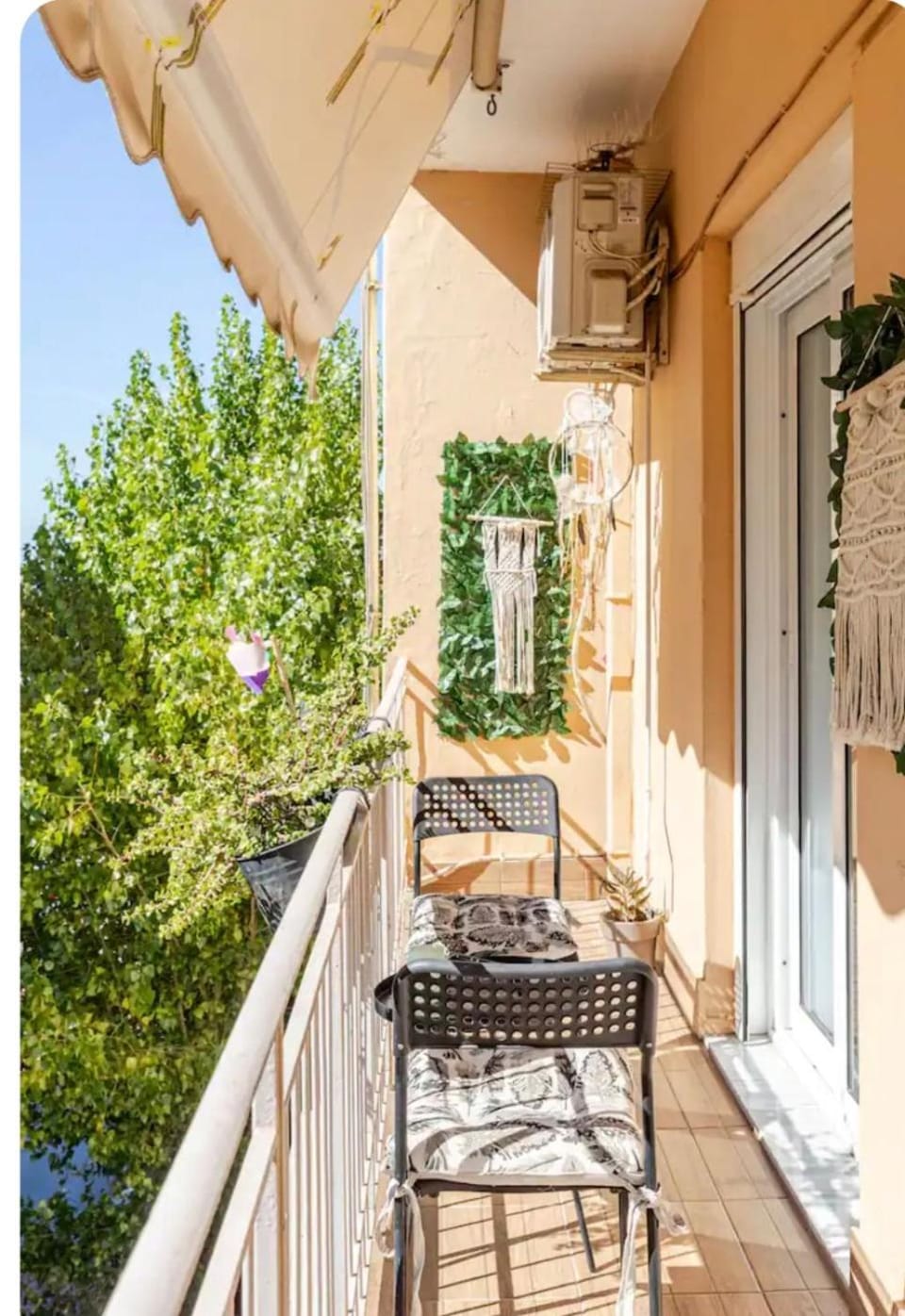 cozy flatnext#posidonio#general clinic# Apartment in Thessaloniki