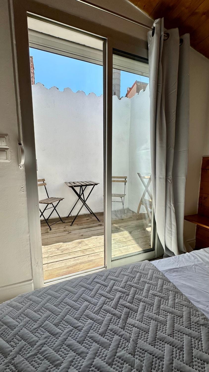 Lion's Room - 2 minute walk from Palais des Festivals and Beaches Apartment in Cannes