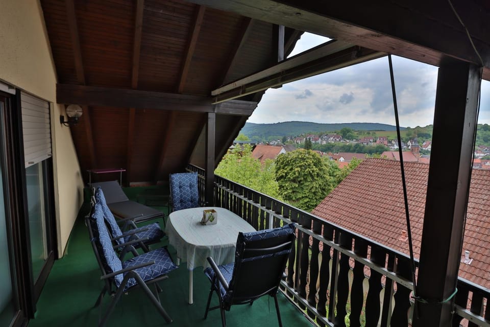 View (from property/room), Balcony/Terrace