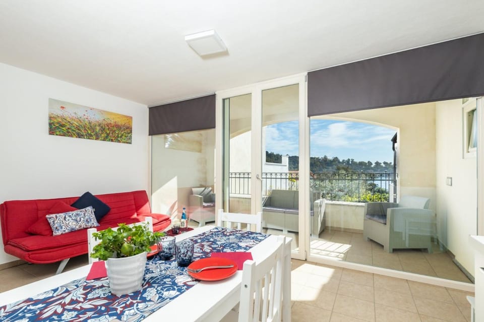 Bed, Balcony/Terrace, Dining area