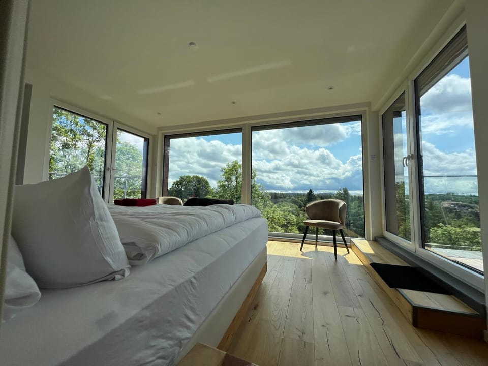 View (from property/room), Photo of the whole room