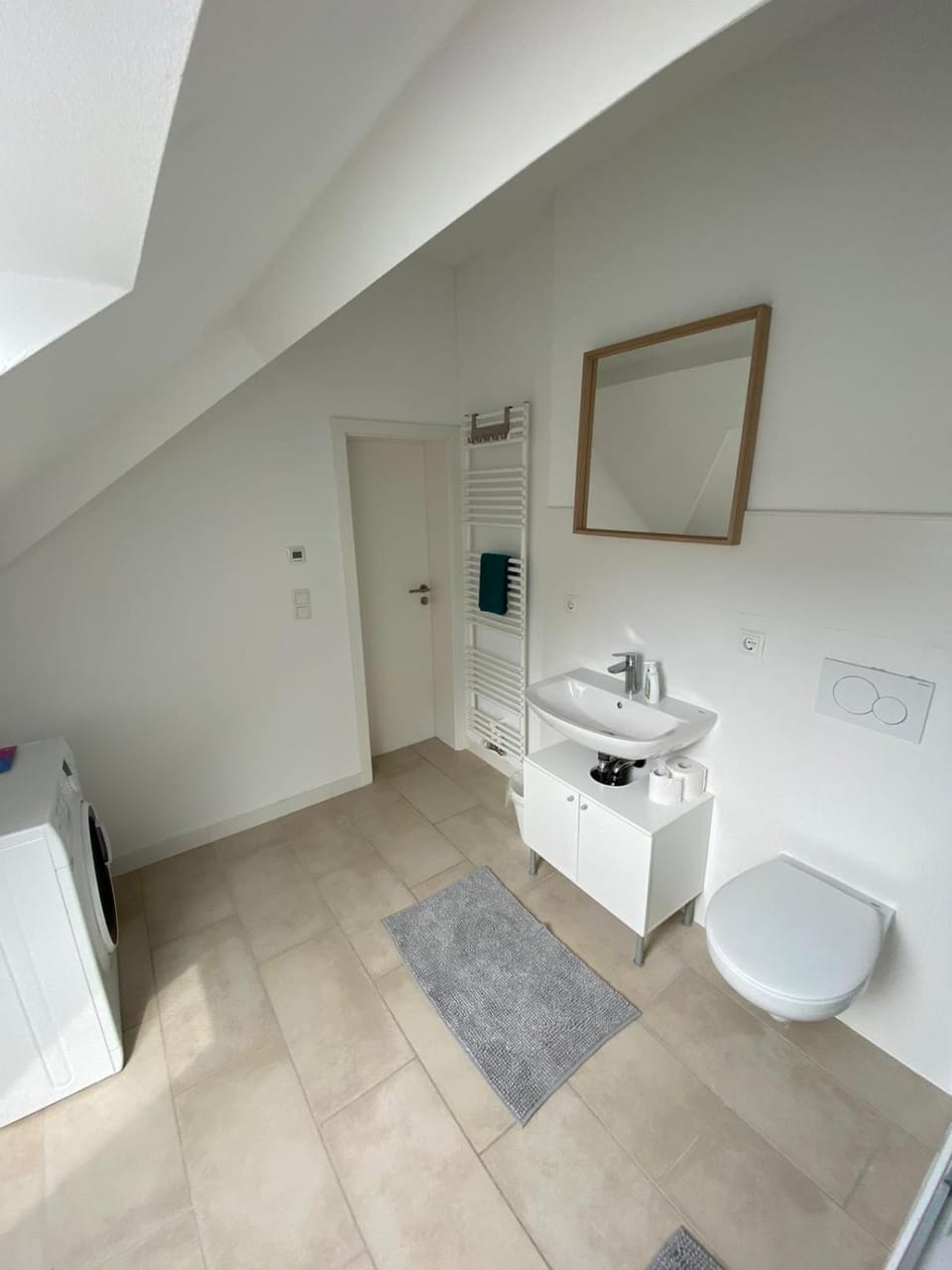 Helle 2 Zi. Wohnung nähe Flughafen München Apartment in Bavaria