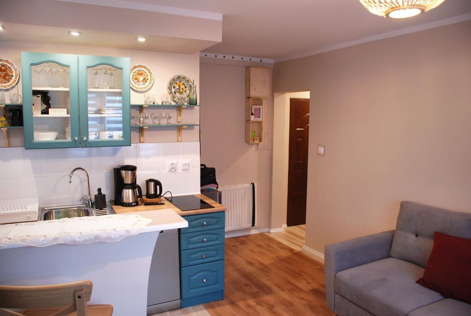 Coffee/tea facilities, Kitchen or kitchenette