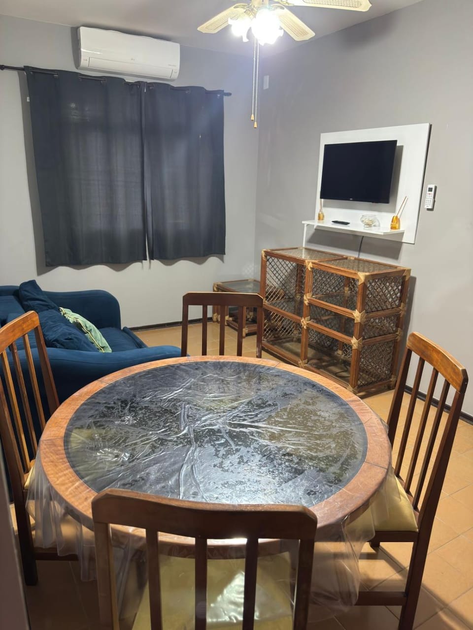 Ap Brunella Enseada Apartment in State of São Paulo