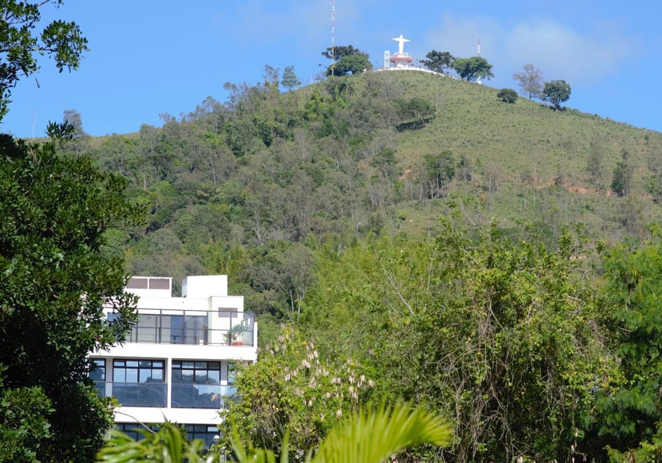Nearby landmark, Natural landscape, On site