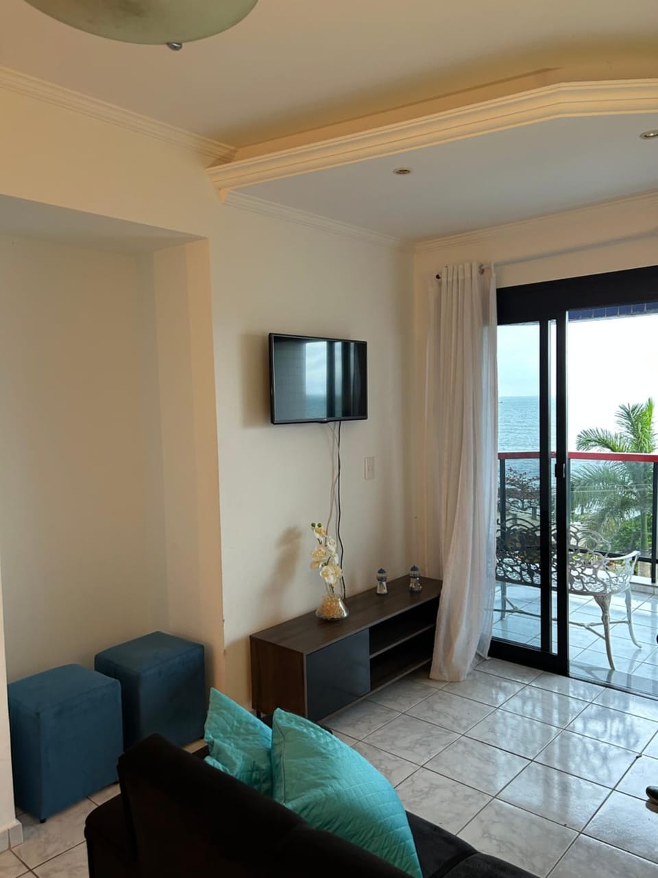 Communal lounge/ TV room, TV and multimedia, Balcony/Terrace, Living room, Seating area