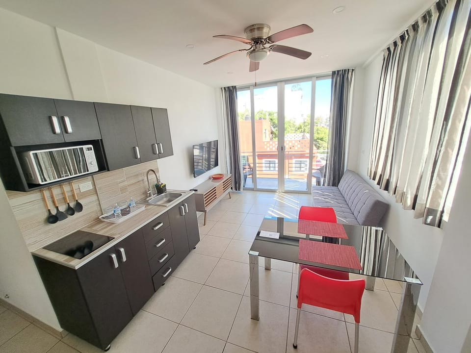 Living room, Dining area