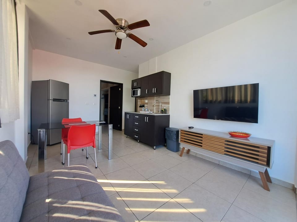Living room, Dining area