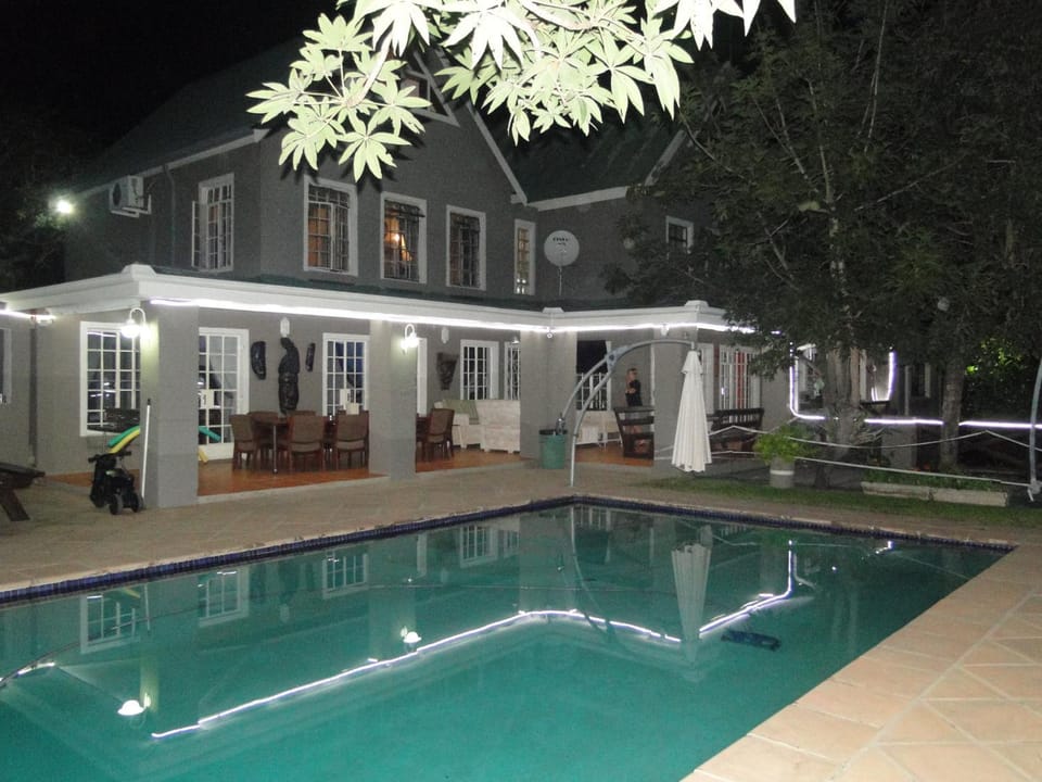 Property building, Pool view, Swimming pool