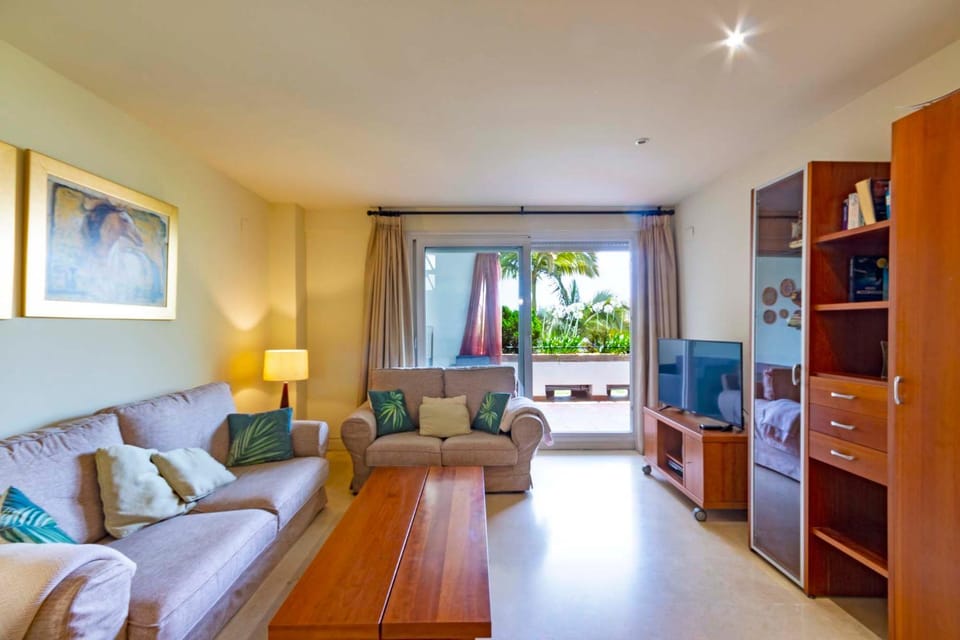 3016 Las Canas beach, first line beach Marbella golden mile Apartment in Marbella