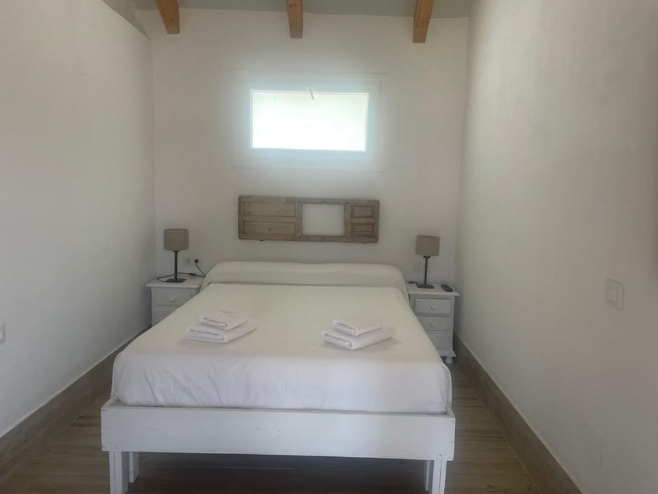 Habitaciones Sajorami Beach Bed and Breakfast in Zahora