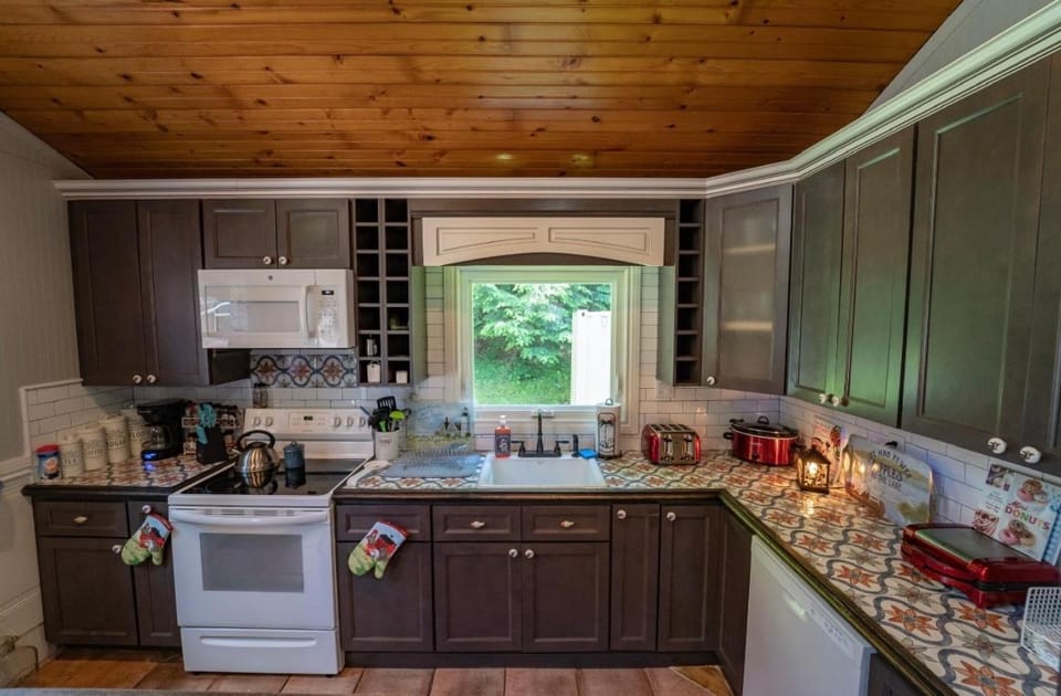 Roscoe Cabin Pet friendly Cabin in Pennsylvania