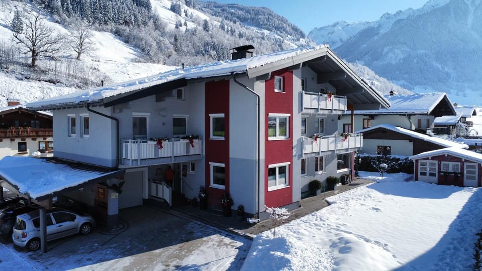 Property building, Winter