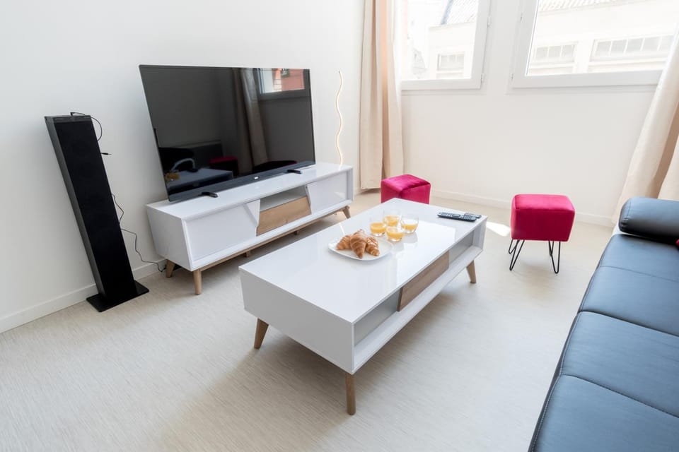 TV and multimedia, Living room