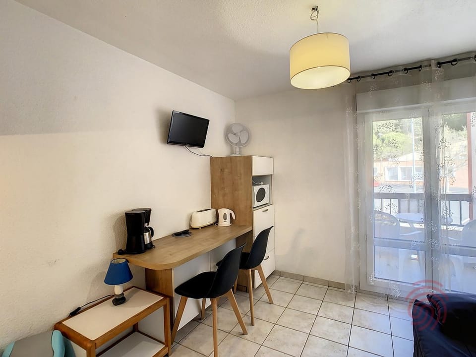 Charmant Studio à Lamalou, 400m du Centre, Balcon, Wifi, Animaux Bienvenus - FR-1-451-137 Apartment in Occitanie