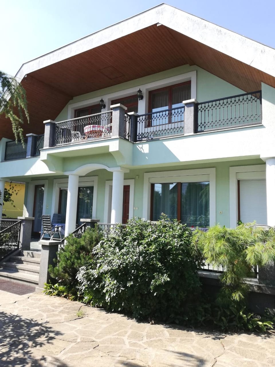 Property building, Balcony/Terrace