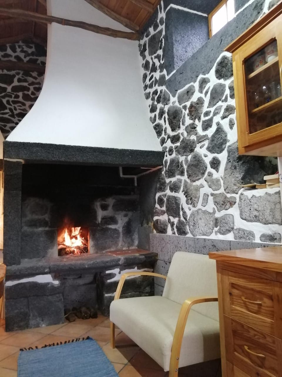 BBQ facilities, Living room