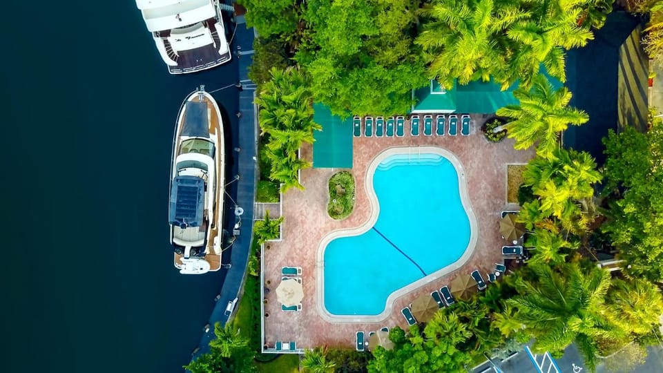 Bird's eye view, Pool view, Swimming pool