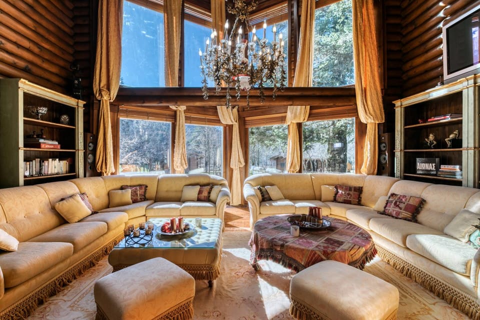 Living room, Lounge or bar, Seating area