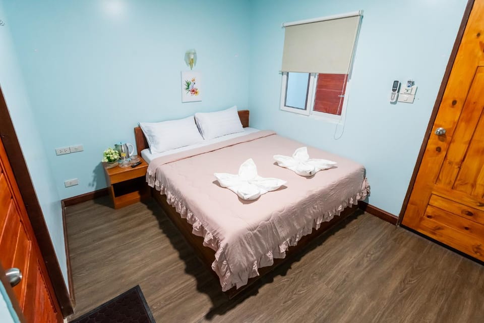 Aladdin Guest House Hotel in Krabi Changwat