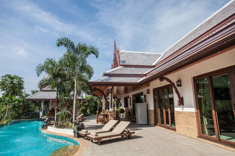 Garden, Garden view, Pool view, Swimming pool