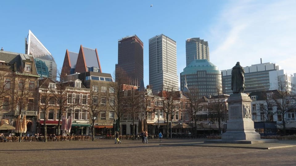 Restaurant/places to eat, Neighbourhood