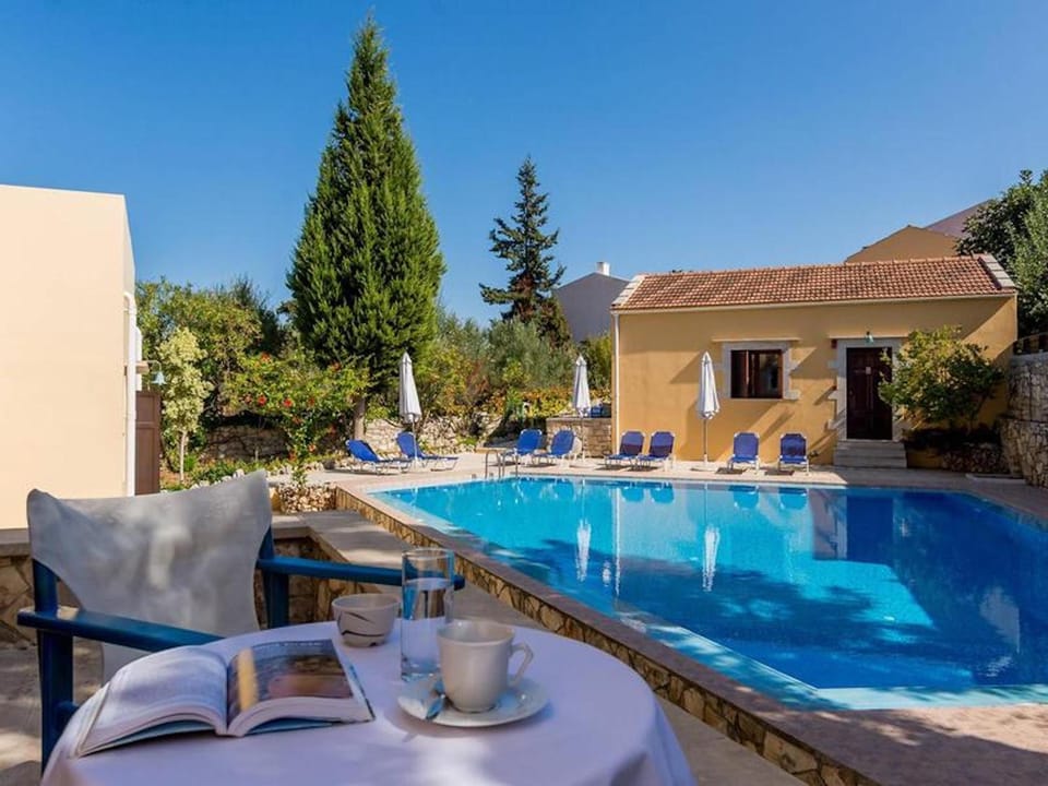 Garden, Other, Swimming pool, furniture, sunbed