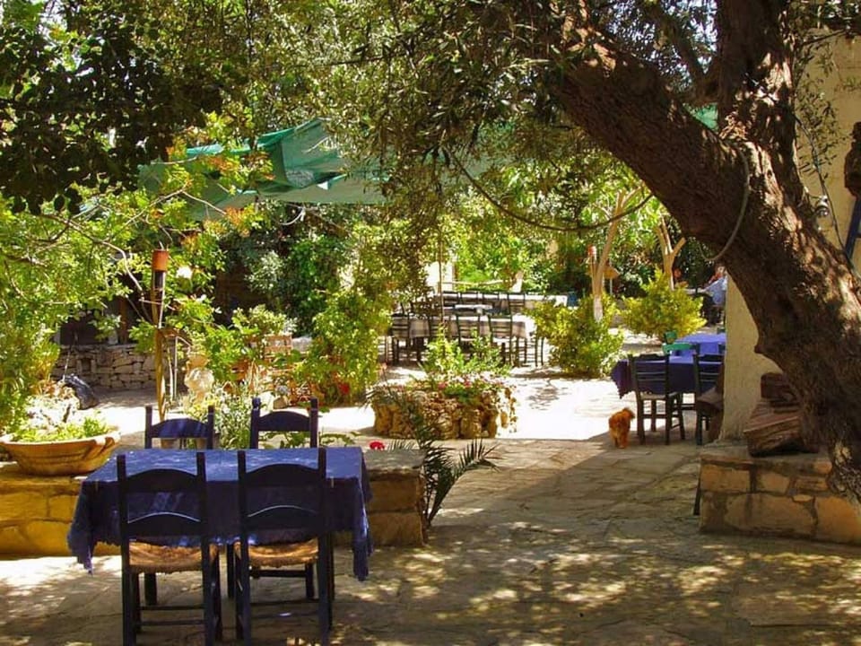 Group Accomodation, Heliopetra Studios And Houses Apartment in Crete
