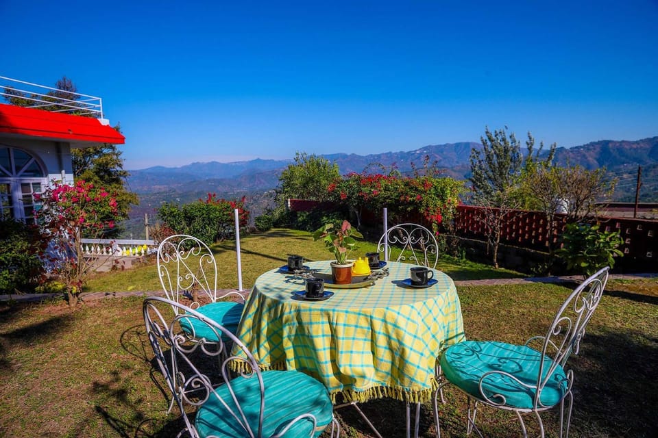 Garden, Mountain view