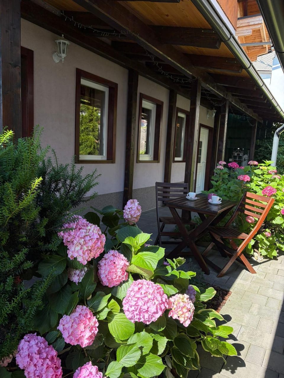 Rooms Ravnik Bed and Breakfast in Bled