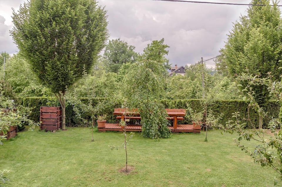 Facade/entrance, Garden view