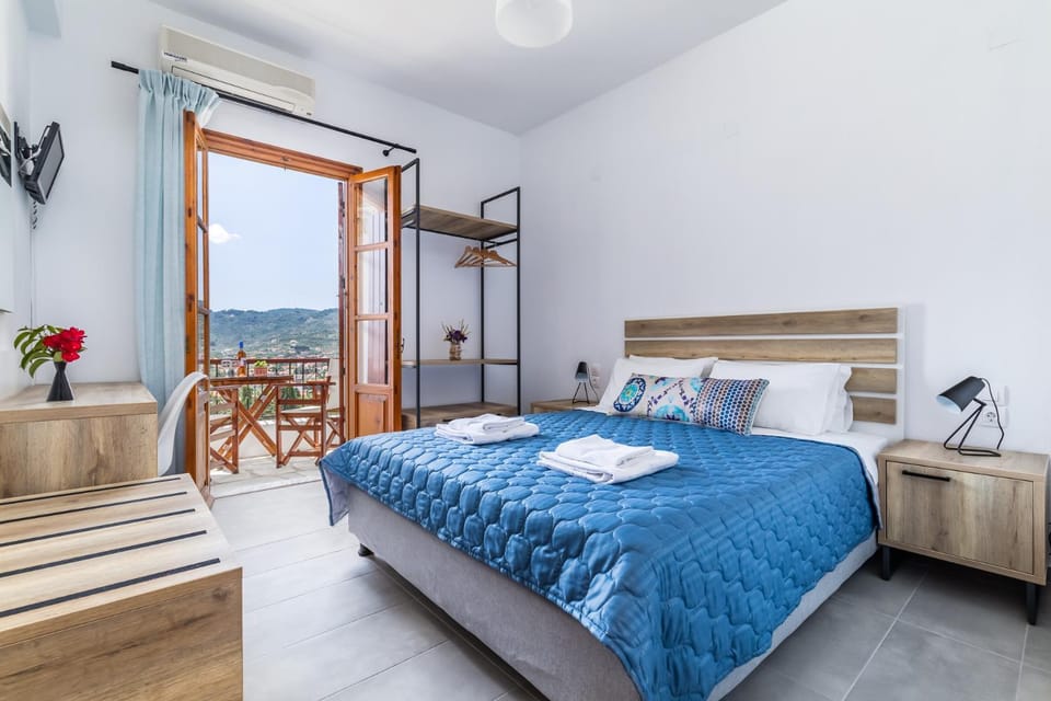 Nepheles Apartment in Skopelos