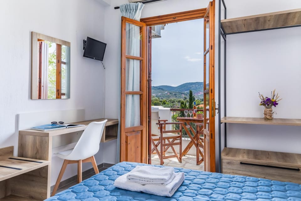 Nepheles Apartment in Skopelos