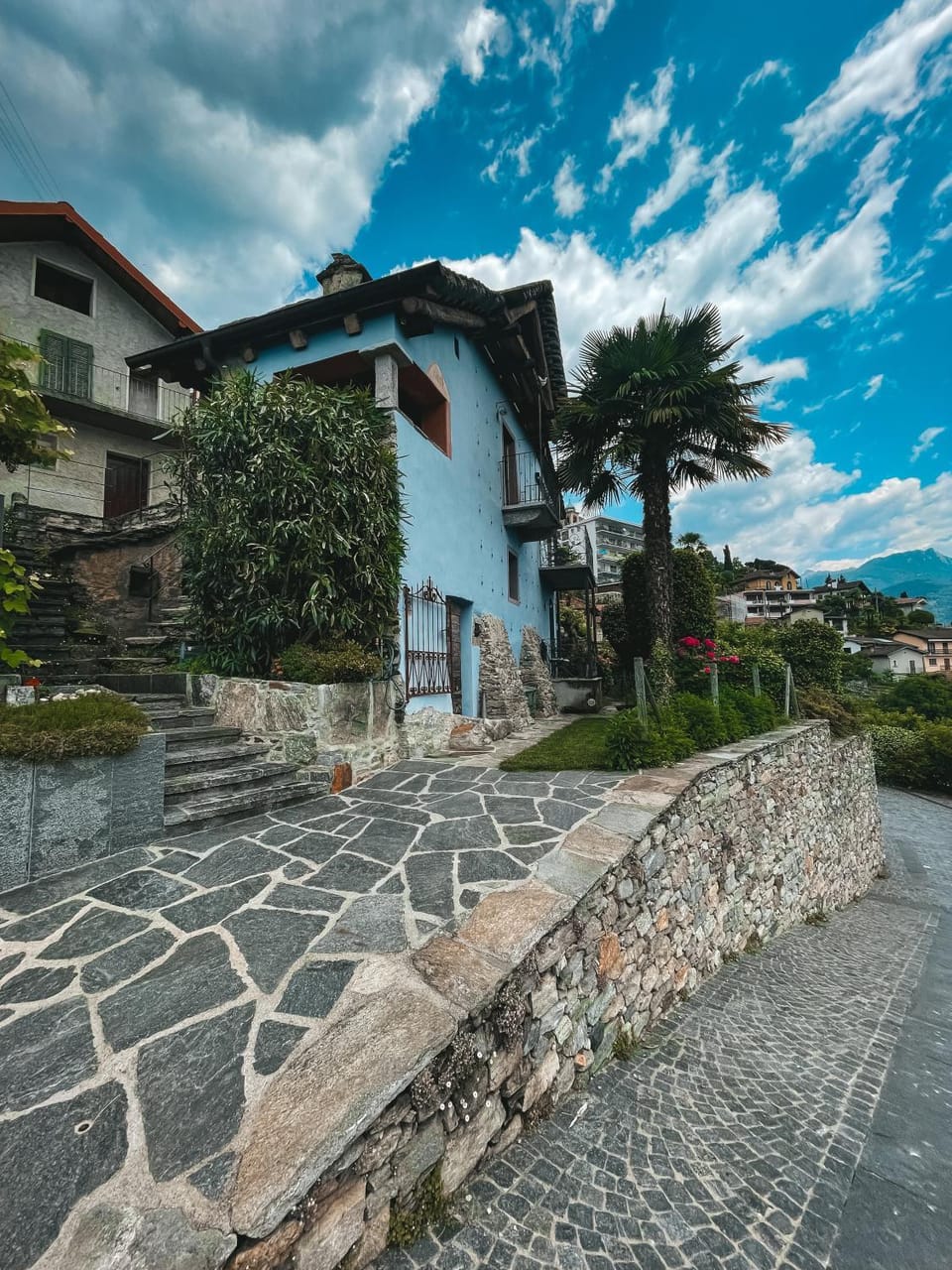 Property building, Facade/entrance, Day, Garden view